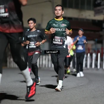 Runner Photo 5741367