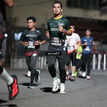 Runner Photo 5741369