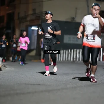 Runner Photo 5741371