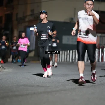 Runner Photo 5741372
