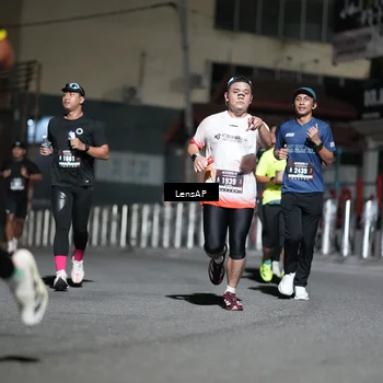 Runner Photo 5741375