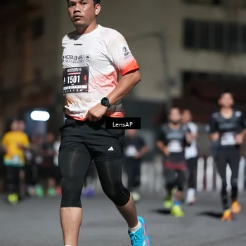 Runner Photo 5741384