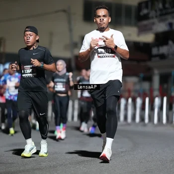 Runner Photo 5741400