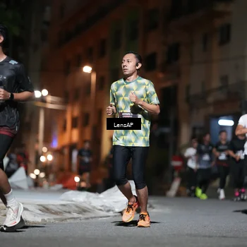 Runner Photo 5741427