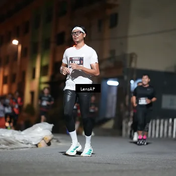 Runner Photo 5741429