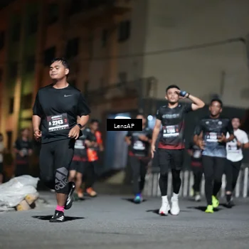 Runner Photo 5741435