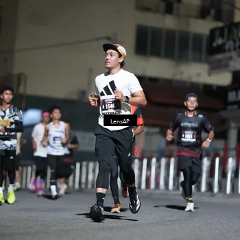 Runner Photo 5741446