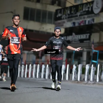 Runner Photo 5741447