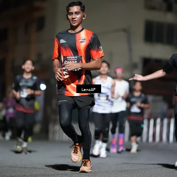 Runner Photo 5741452
