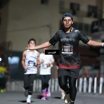 Runner Photo 5741453