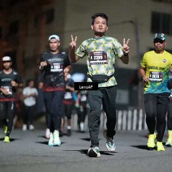 Runner Photo 5741469