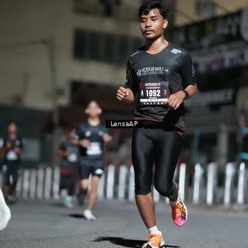Runner Photo 5741544