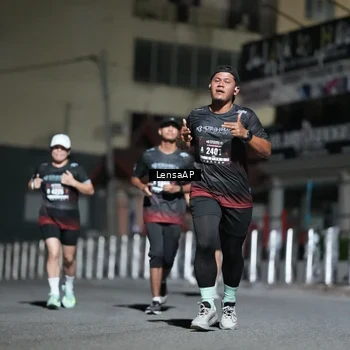 Runner Photo 5741555