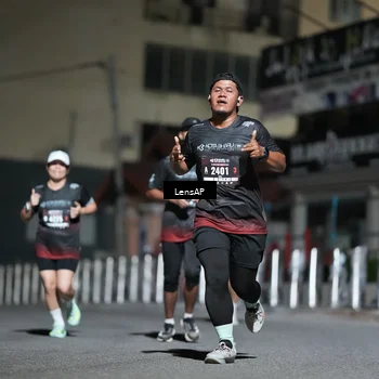 Runner Photo 5741562