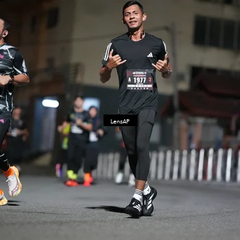 Runner Photo 5741599