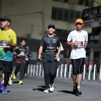 Runner Photo 5741614
