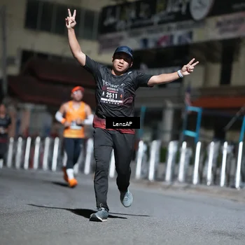 Runner Photo 5741635