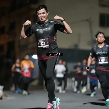 Runner Photo 5741653