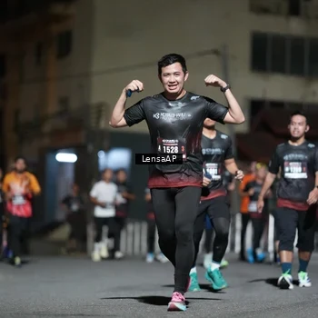 Runner Photo 5741655