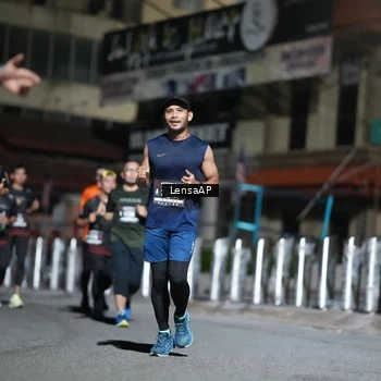 Runner Photo 5741658