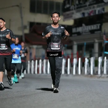 Runner Photo 5741733