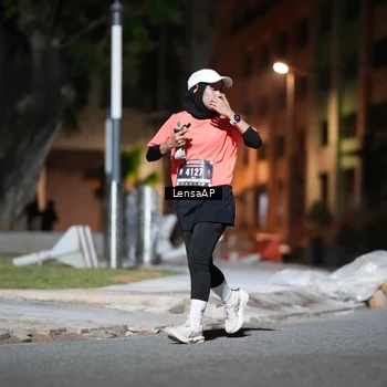 Runner Photo 5741743