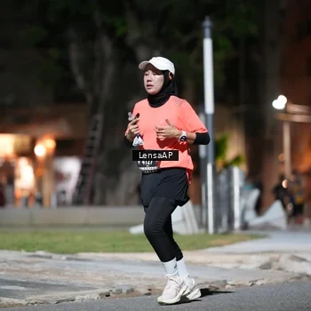 Runner Photo 5741748