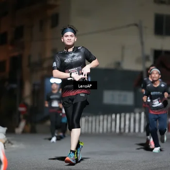 Runner Photo 5741754