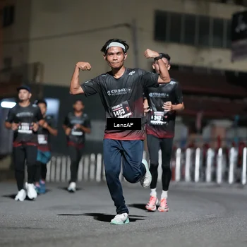Runner Photo 5741756