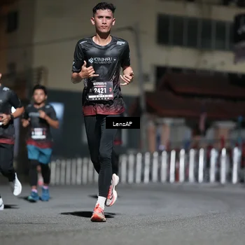 Runner Photo 5741758