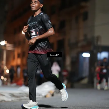 Runner Photo 5741762