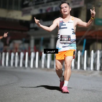 Runner Photo 5741884