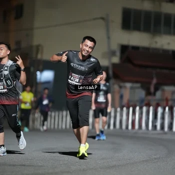 Runner Photo 5741918