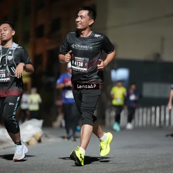 Runner Photo 5741919