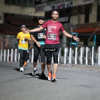 Runner Photo 5742010