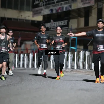 Runner Photo 5742025