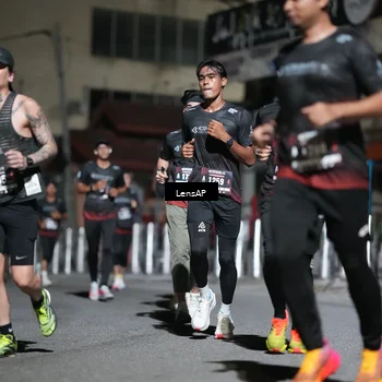 Runner Photo 5742034