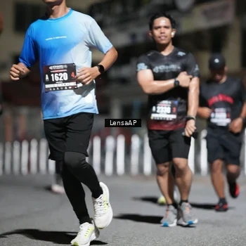 Runner Photo 5742055
