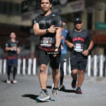 Runner Photo 5742062