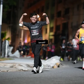 Runner Photo 5742076