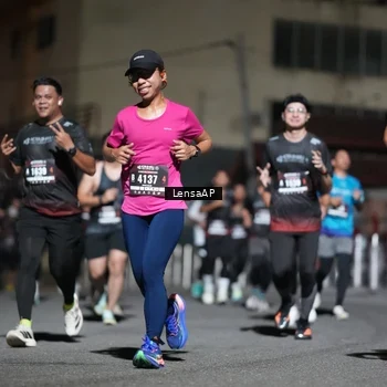 Runner Photo 5742102