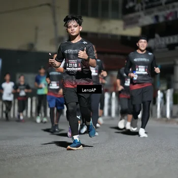 Runner Photo 5742130