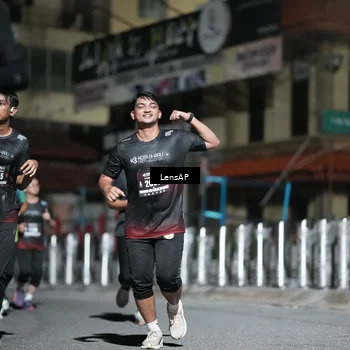 Runner Photo 5742144