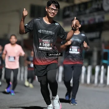 Runner Photo 5742191