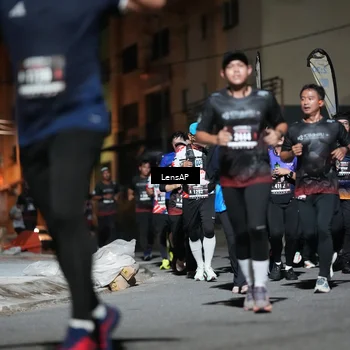 Runner Photo 5742237