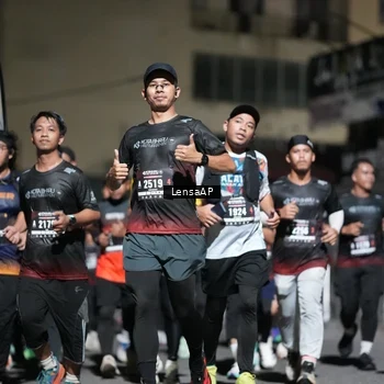 Runner Photo 5742245