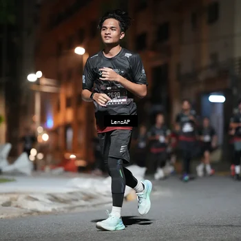 Runner Photo 5742310