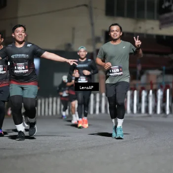 Runner Photo 5742312