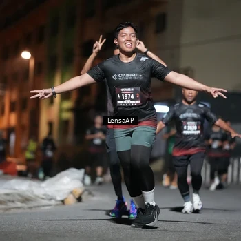 Runner Photo 5742314