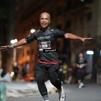 Runner Photo 5742316